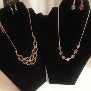 2 Paparazzi Goldtone Necklace/Earrings Set